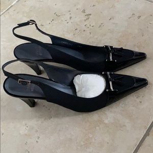 Brand new Stuart Weitzman Slingback